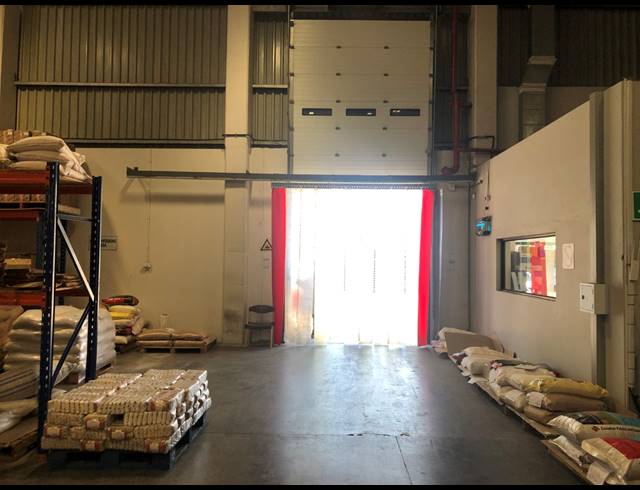 2,308M² FACTORY TO LET IN AIRPORT INDUSTRIA